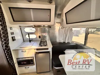 2024 Airstream Caravel photo 12