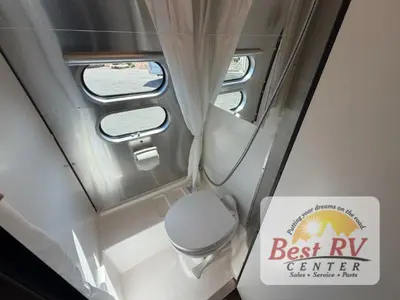 2024 Airstream Caravel photo 23