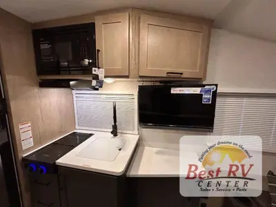 2027 Ember RV Overland Series photo 18