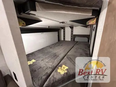2027 Ember RV Overland Series photo 34