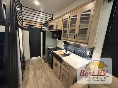 2027 Forest River Cascade photo 34