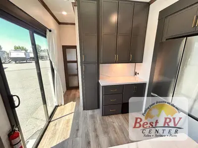 2027 Forest River Cedar Creek Cottage photo 47