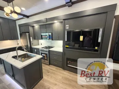 2027 Forest River Cedar Creek Cottage photo 25