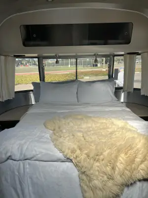 2016 AIRSTREAM INTERNATIONAL SIGNATURE photo 4