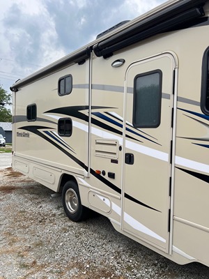 2024 WINNEBAGO MINNIE WINNIE photo 4