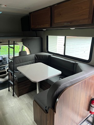 2024 WINNEBAGO MINNIE WINNIE photo 40