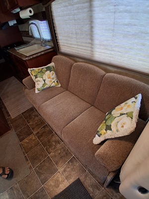 2011 THOR MOTOR COACH HURRICANE photo 24
