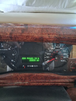 2011 THOR MOTOR COACH HURRICANE photo 18