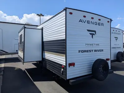 2027 Forest River Avenger photo 5