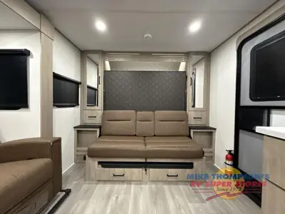 2026 Grand Design Imagine XLS photo 29