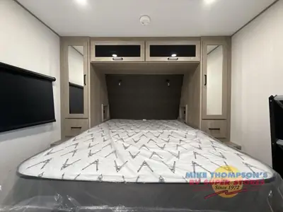 2026 Grand Design Imagine XLS photo 28