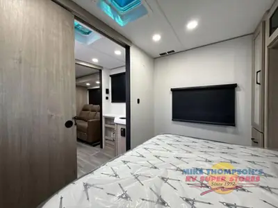 2026 Grand Design Imagine XLS photo 29