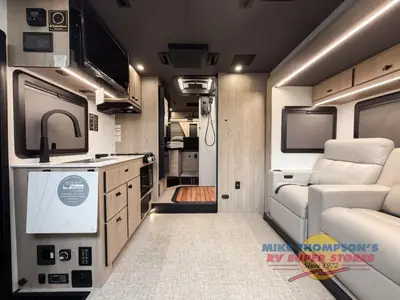 2026 Grand Design Lineage Series M photo 16