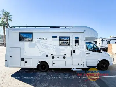 2026 Grand Design Lineage Series M photo 7