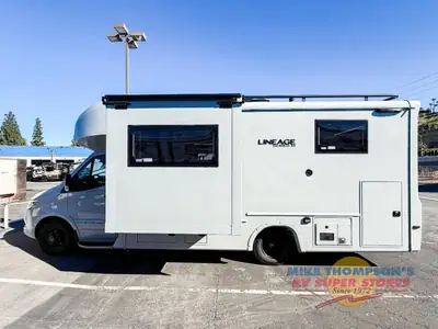 2026 Grand Design Lineage Series M photo 3