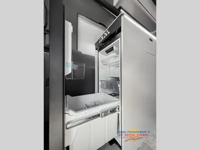 2026 Grand Design Lineage Series VT photo 14