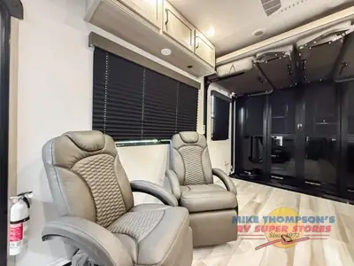2026 Grand Design Momentum G-Class photo 18