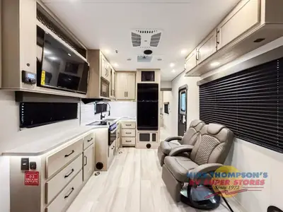 2026 Grand Design Momentum G-Class photo 9