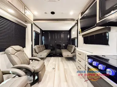 2026 Grand Design Momentum G-Class photo 6