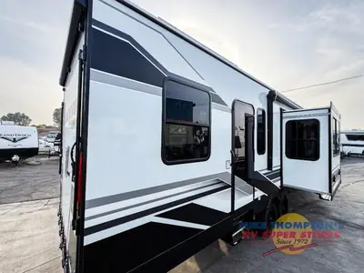 2026 Grand Design Momentum G-Class photo 7