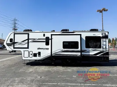 2026 Grand Design Momentum G-Class photo 4