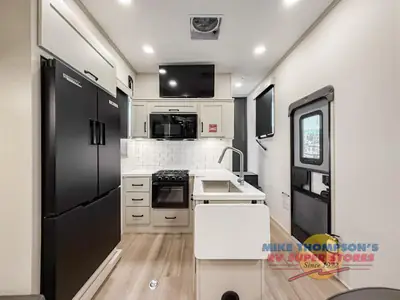 2026 Grand Design Momentum G-Class photo 21