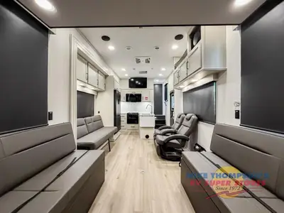 2026 Grand Design Momentum G-Class photo 16