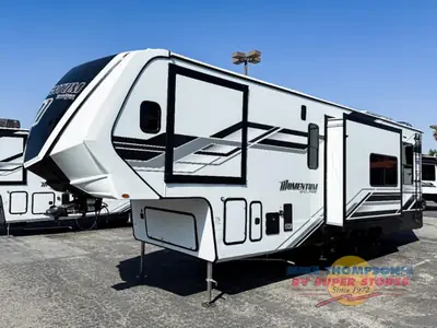 2026 Grand Design Momentum G-Class photo 3