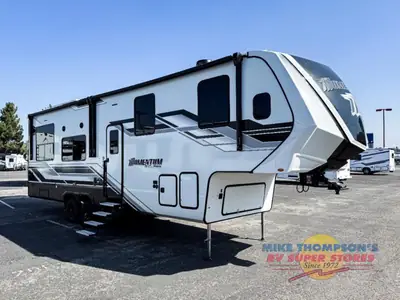 New 2026 Grand Design Momentum G-Class 325G