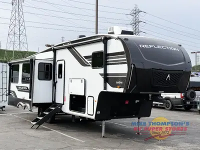 New 2026 Grand Design Reflection 303RLS