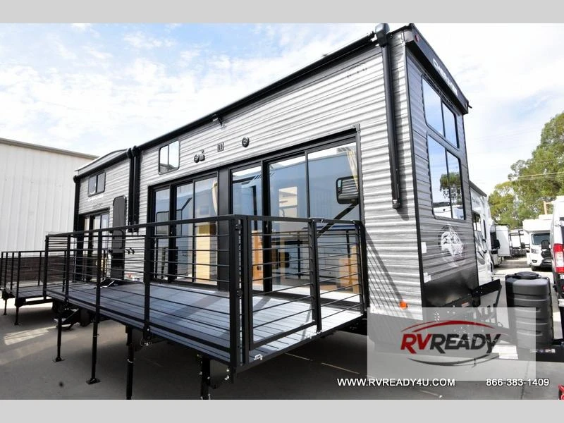 2027 Forest River Cherokee Timberwolf exterior
