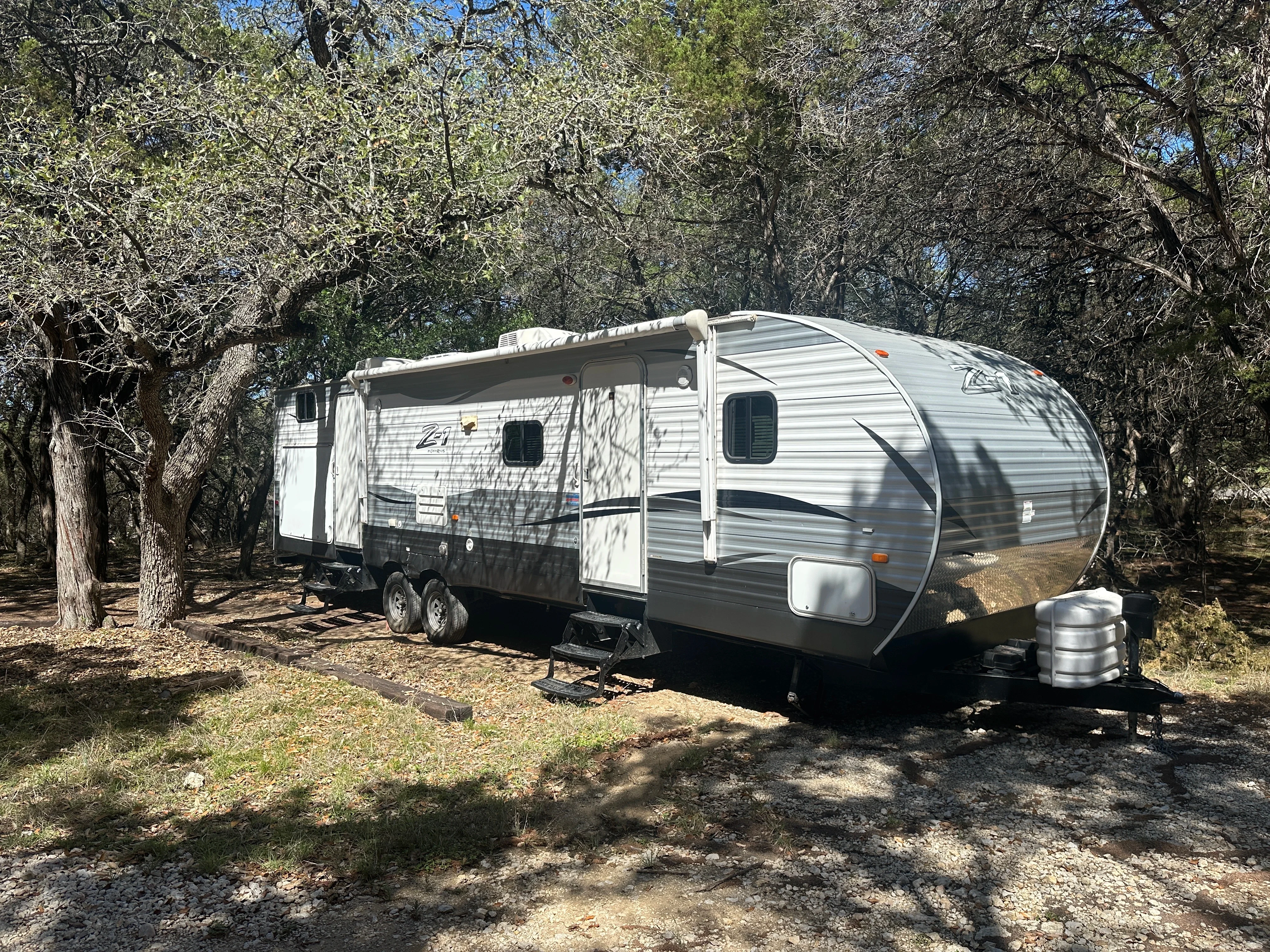 2016 CROSSROADS Z-1 exterior