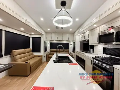 2026 Grand Design Solitude photo 8