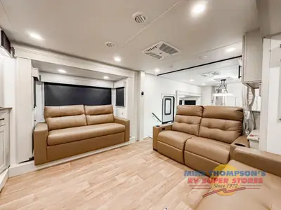 2026 Grand Design Solitude photo 9