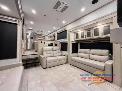 2026 Grand Design Solitude photo 8