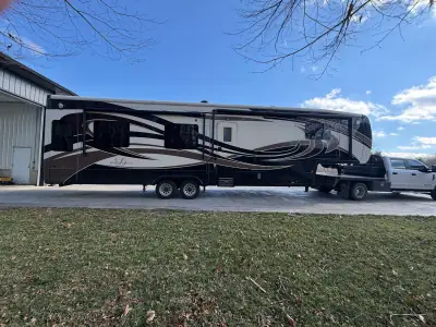 Used 2016 Drv Mobile Suites 40 KSSB4