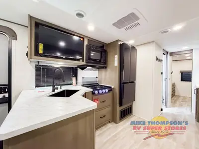 2026 Grand Design Transcend photo 17