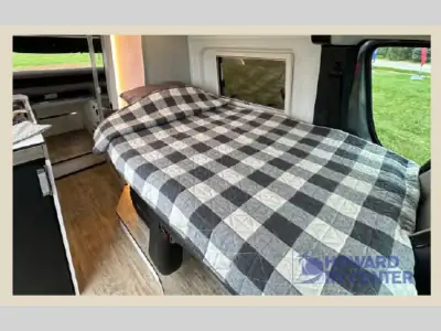 2027 Roadtrek Westfalia Wave SL Pop Top photo 18