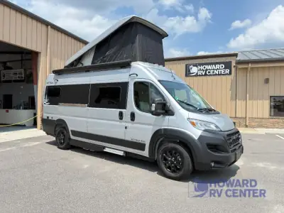 2027 Roadtrek Westfalia Wave SL Pop Top photo 47