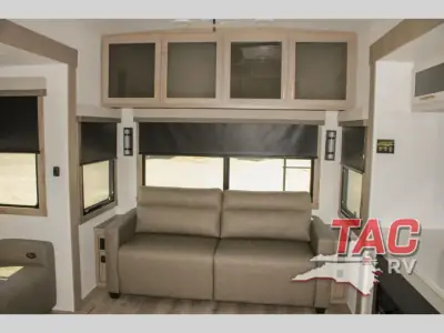 2027 Forest River Rockwood Signature R361RLS photo 33
