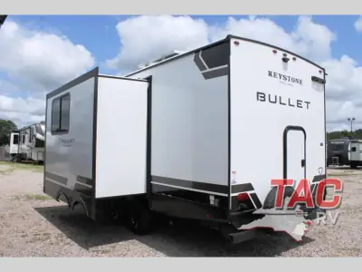 2027 Keystone Bullet Crossfire 2290BH photo 5