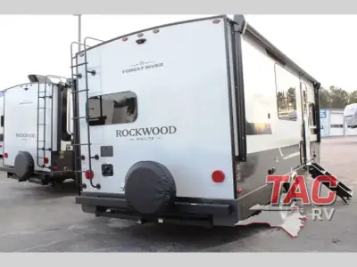 2026 Forest River Rockwood Mini Lite 2522FB photo 6