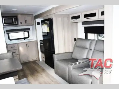 2026 Forest River Rockwood Mini Lite 2522FB photo 12