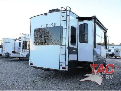 2023 Keystone Alpine 3720MD photo 9