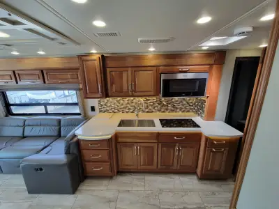 2019 Entegra Coach Insignia 44B photo 11