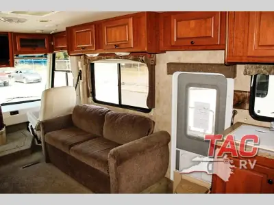 2009 Damon Challenger 376 photo 12