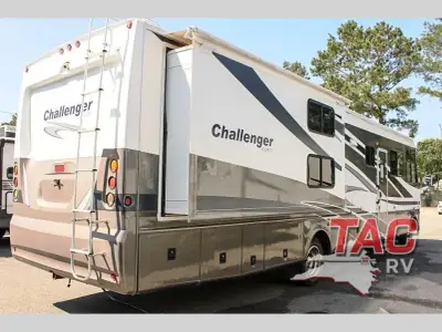 2009 Damon Challenger 376 photo 4