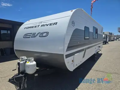 2026 Forest River EVO 266BHLE photo 3