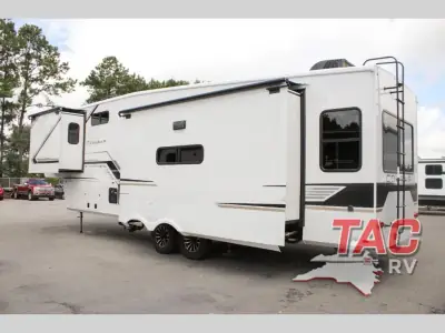2027 Keystone Cougar 316RLS photo 5