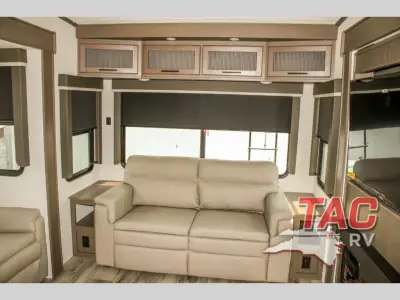 2027 Keystone Cougar 316RLS photo 32